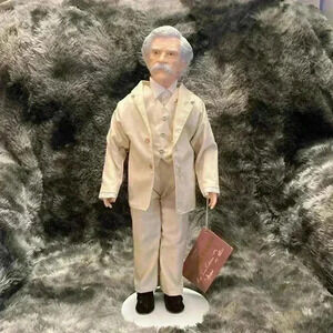 HOST PICK!!! Vintage Mark Twain Doll with  tag